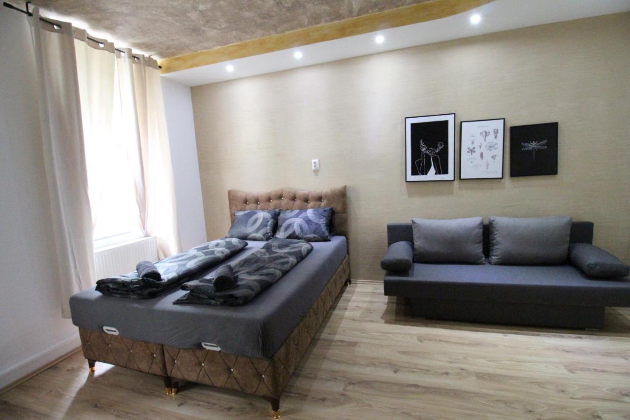 Private Quad Bedroom With Bathroom Rf3 Viyana Dış mekan fotoğraf