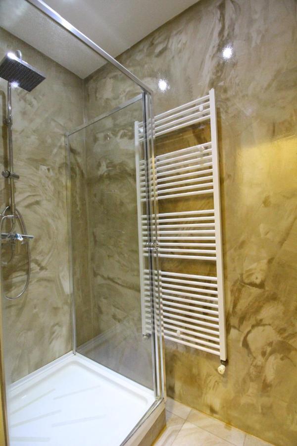Private Quad Bedroom With Bathroom Rf3 Viyana Dış mekan fotoğraf